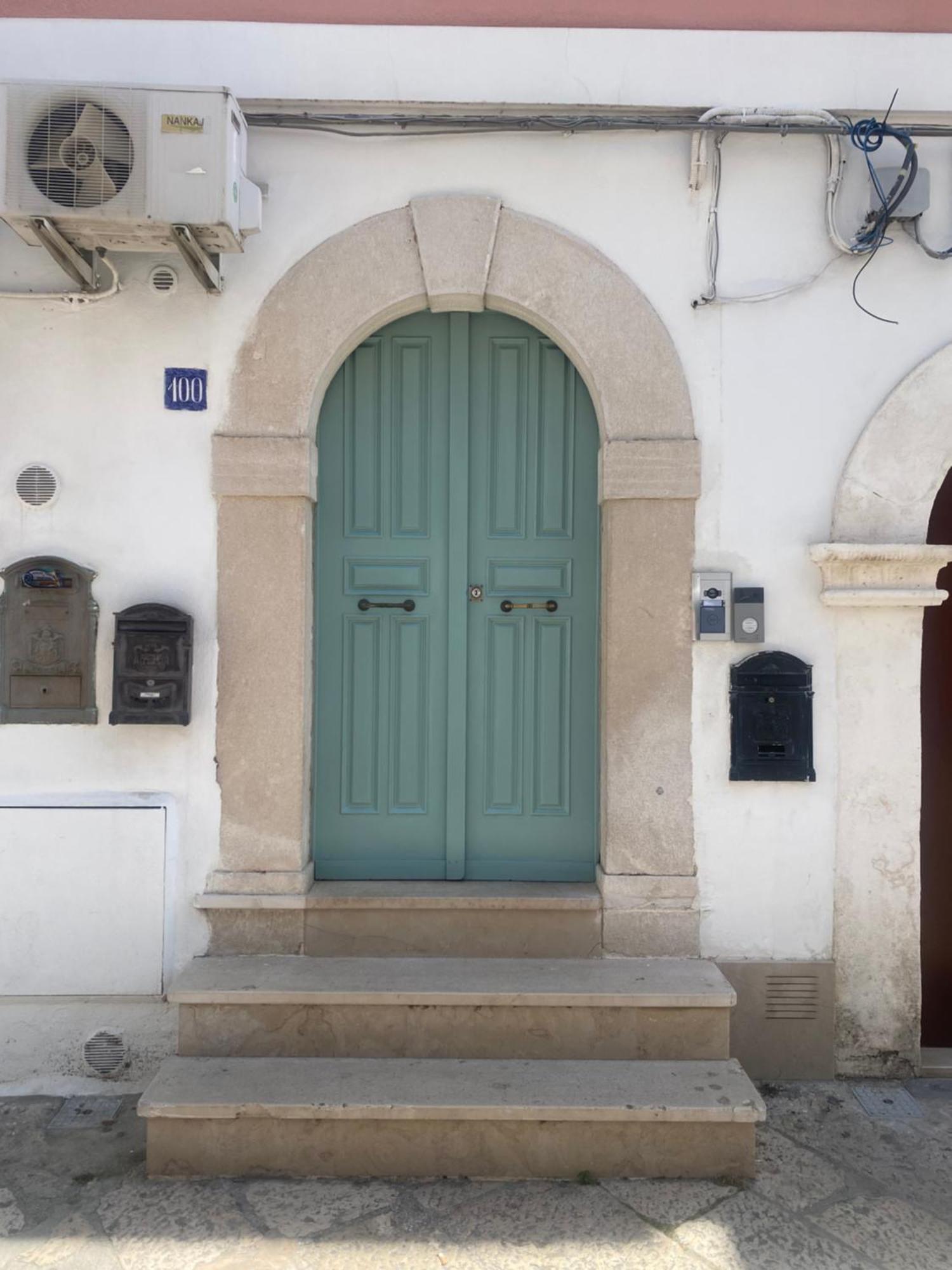 Aduepassi Apartments Manfredonia Exteriör bild